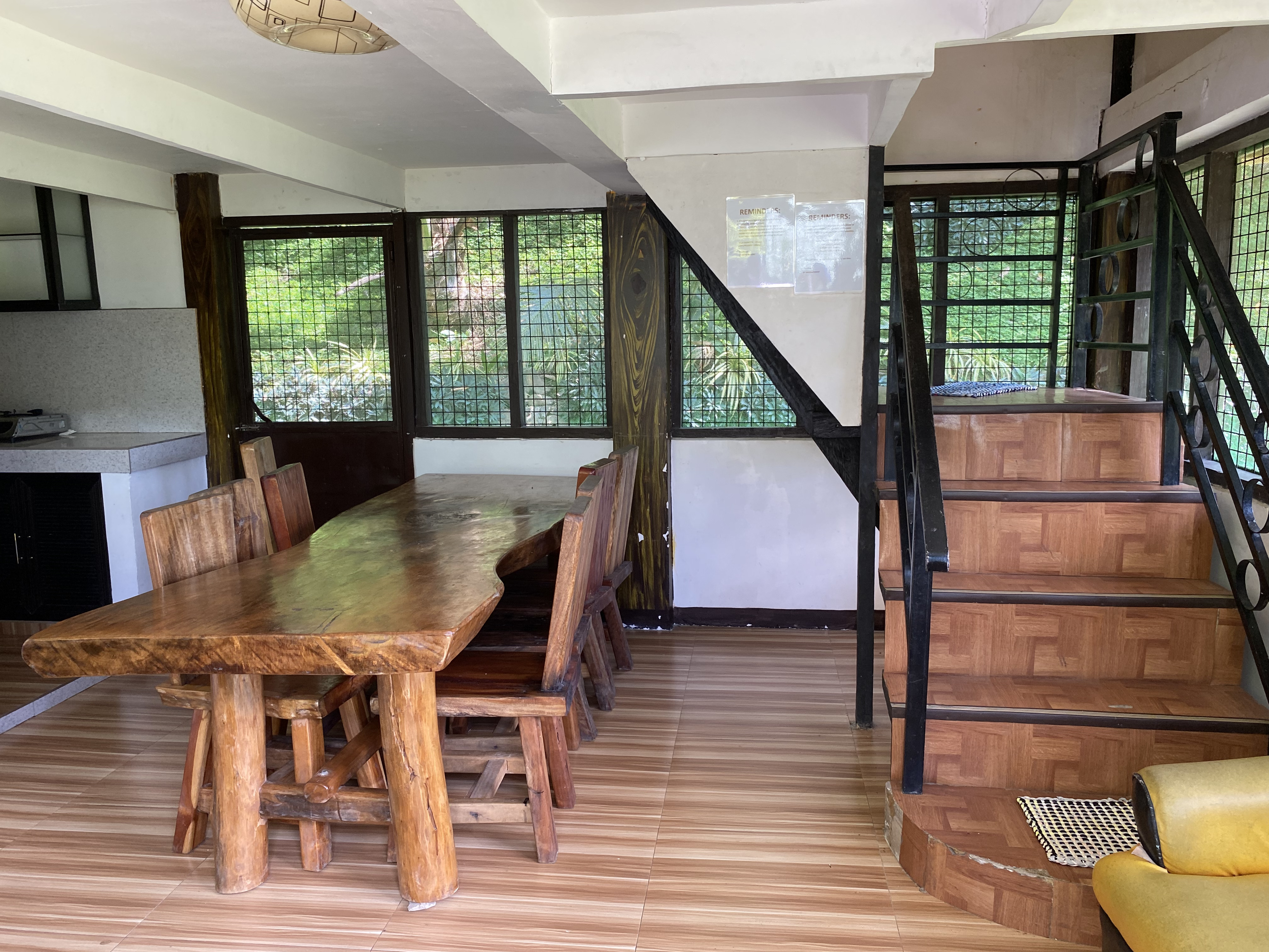 UP AND DOWN HOUSE view 4